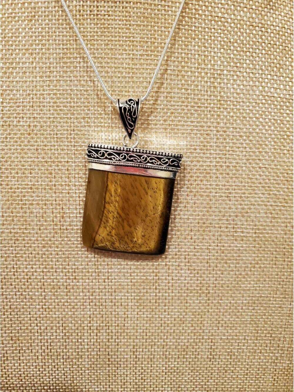 925 tiger's eye pendant